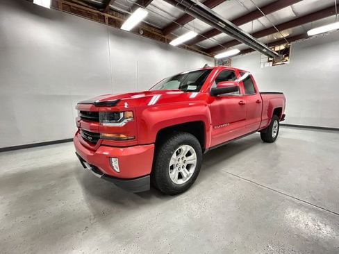 Used 2018 Chevrolet Silverado 1500 LT w/ All Star Edition AWD/4WD image 1
