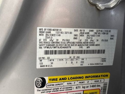 Used 2018 Ford Expedition Platinum image 99