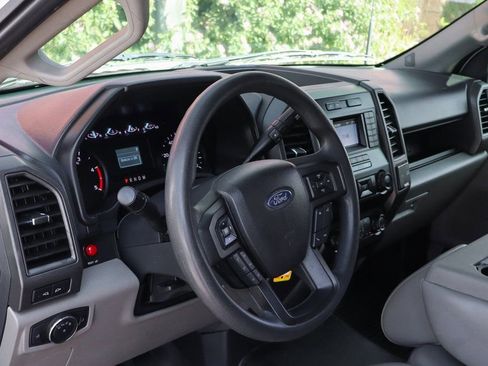 Used 2022 Ford F350 XL w/ Power Equipment Group image 25