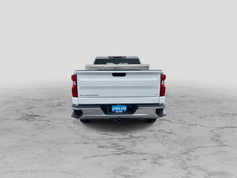Used 2021 Chevrolet Silverado 1500 LT image 7