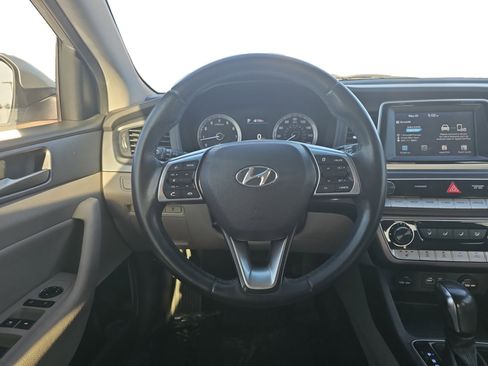 Used 2018 Hyundai Sonata SEL FWD image 13