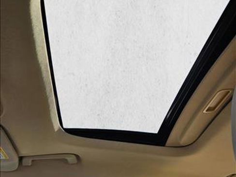 Used 2014 Ford Fusion SE w/ Equipment Group 202A image 14