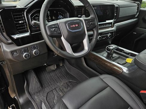 Used 2025 GMC Sierra 1500 Elevation w/ Elevation Premium Package image 26