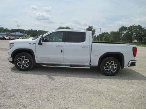New 2026 GMC Sierra 1500 SLT w/ SLT Premium Plus Package AWD/4WD image 10