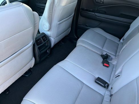 Certified 2023 Honda Passport EX-L image 12