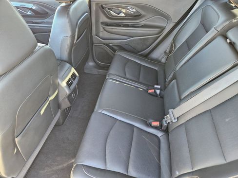 Certified 2023 GMC Terrain AT4 image 31