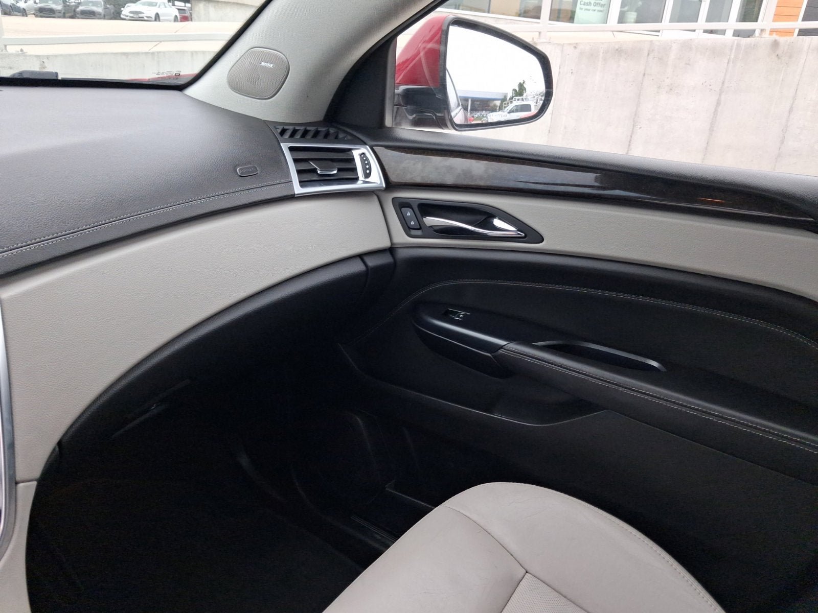 Used 2015 Cadillac SRX Luxury AWD/4WD image 21