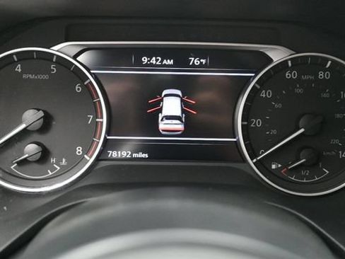 Used 2024 Nissan Rogue S AWD/4WD image 27