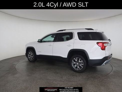 Used 2023 GMC Acadia SLT AWD/4WD image 10