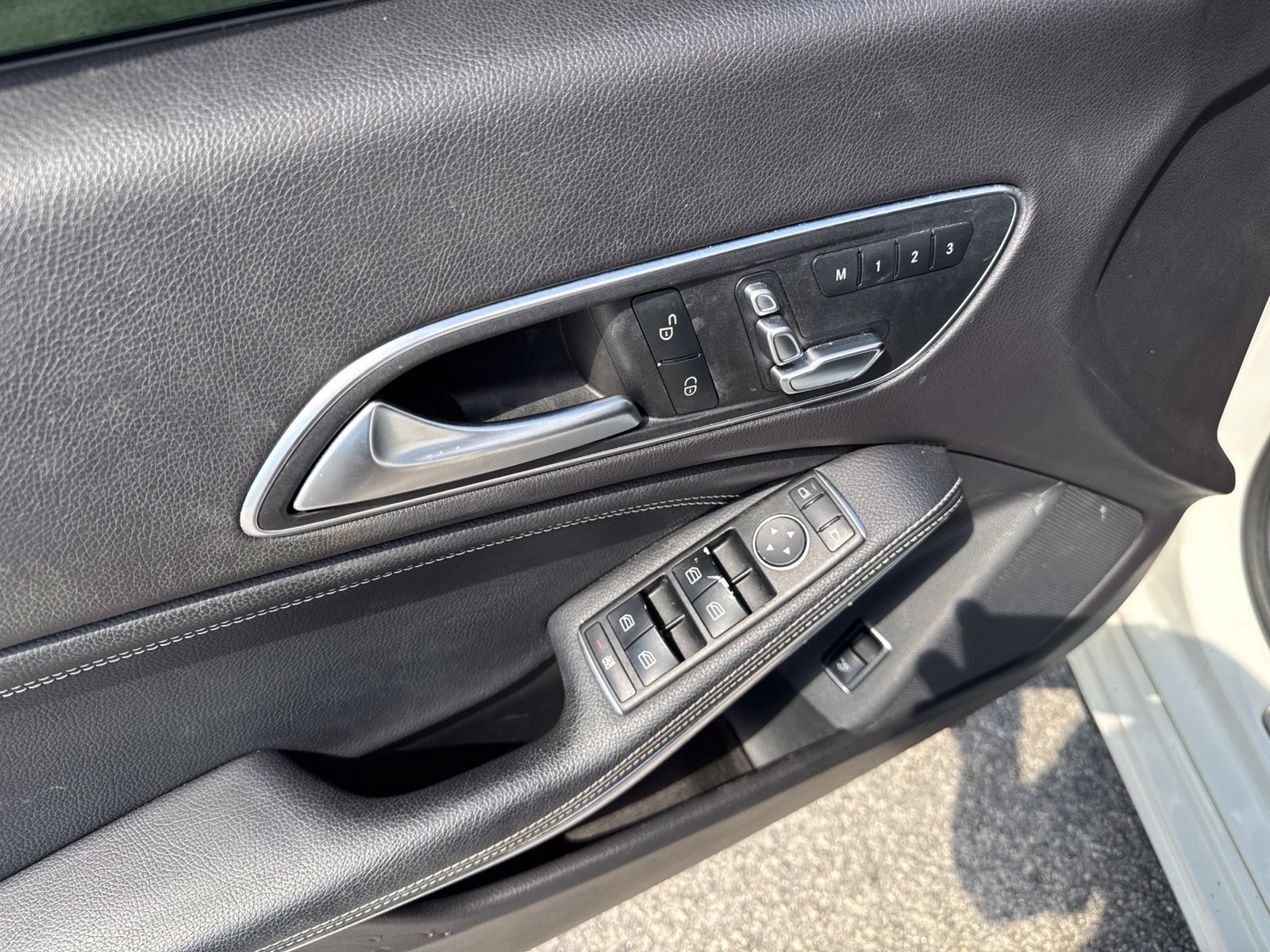 Used 2018 Mercedes-Benz CLA 250 image 13
