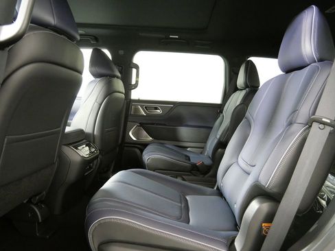 New 2026 INFINITI QX80 4WD w/ Sport Exterior Package image 16