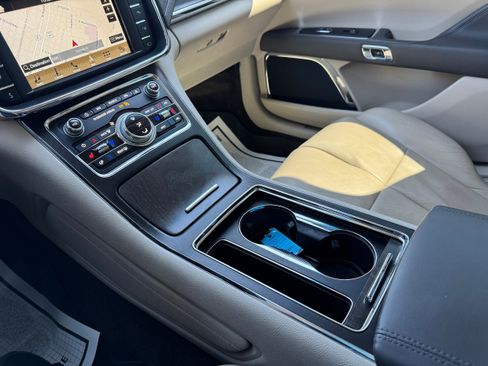Used 2018 Lincoln Continental Reserve AWD/4WD image 20