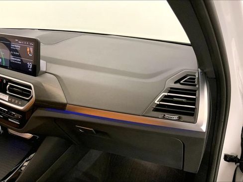 Certified 2024 BMW X3 xDrive30i w/ Premium Package w/ZPA AWD/4WD image 23
