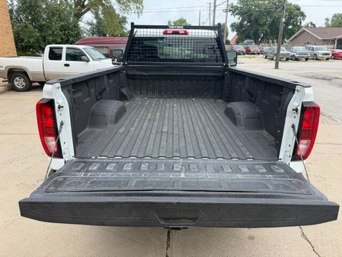 Used 2025 GMC Sierra 2500 Pro w/ 1SA Pro Safety Plus Package AWD/4WD image 7