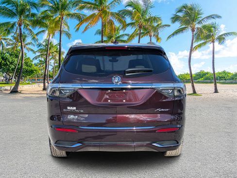 Used 2022 Buick Enclave Avenir w/ Trailering Package, 5000 lbs. image 4