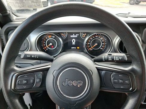 Certified 2021 Jeep Wrangler Unlimited Sport image 22