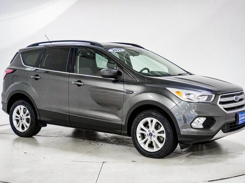 Used 2018 Ford Escape SE AWD/4WD image 11
