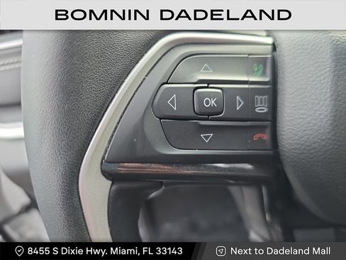 Used 2022 Jeep Grand Cherokee L Laredo image 20