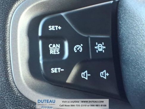 Used 2022 Ford Bronco Black Diamond image 16