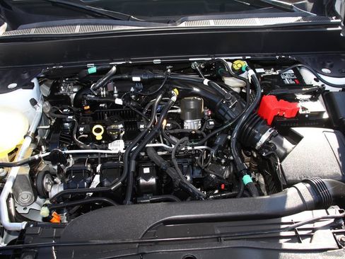 Certified 2024 Ford Maverick XL FWD image 29
