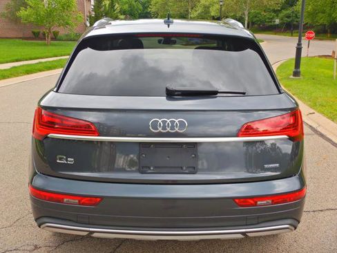 Used 2023 Audi Q5 2.0T Premium w/ Convenience Package AWD/4WD image 8