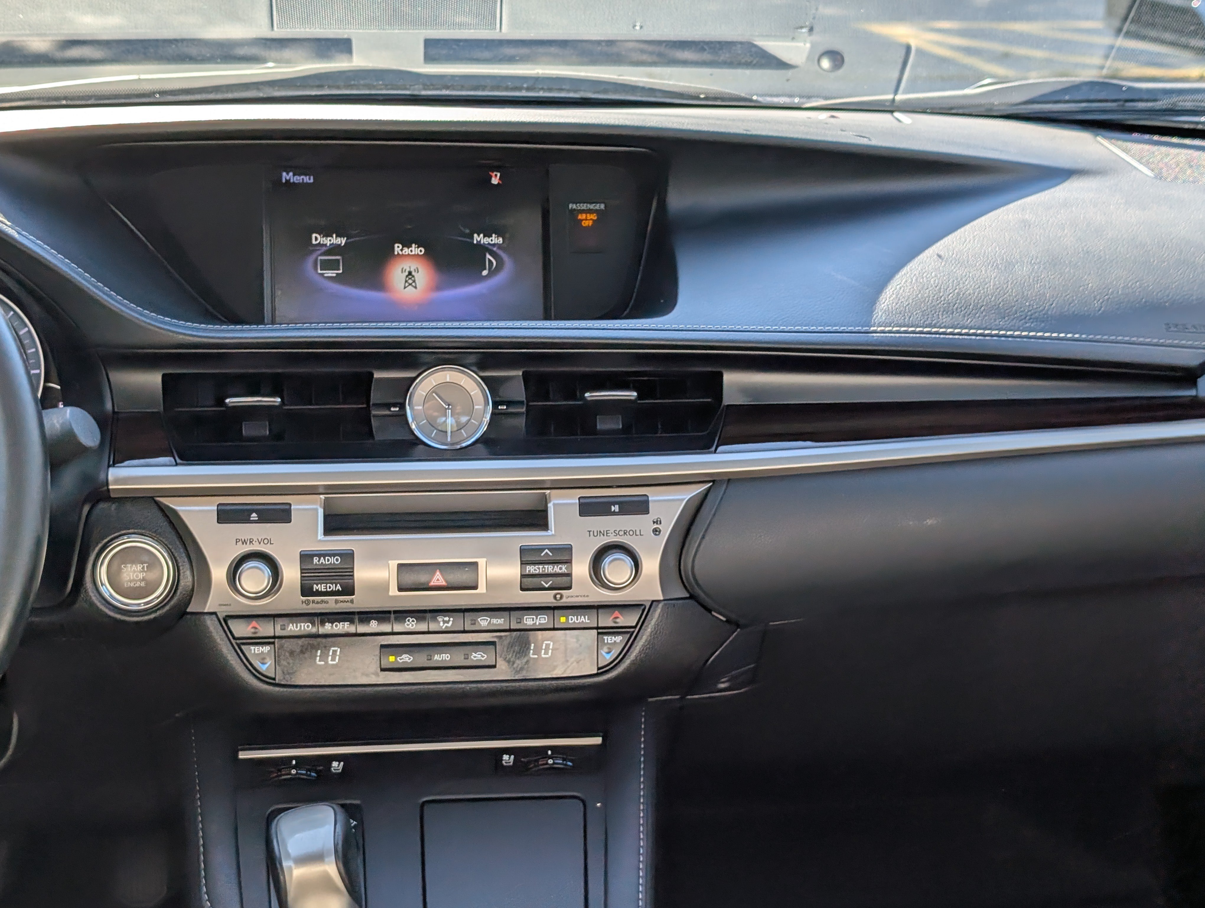 Used 2018 Lexus ES 350 w/ Premier Package FWD image 14
