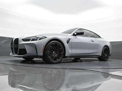 Used 2025 BMW M4 xDrive Competition w/ Executive Package AWD/4WD image 26