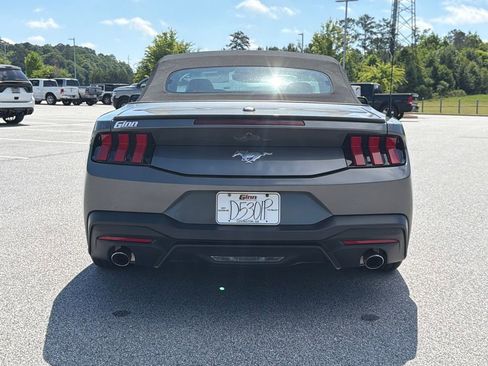 Used 2024 Ford Mustang Premium RWD image 7