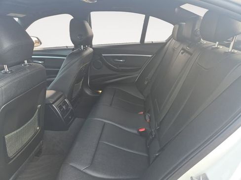 Used 2018 BMW 330e image 14