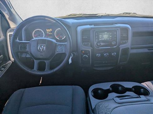 Used 2016 RAM 1500 Express image 15