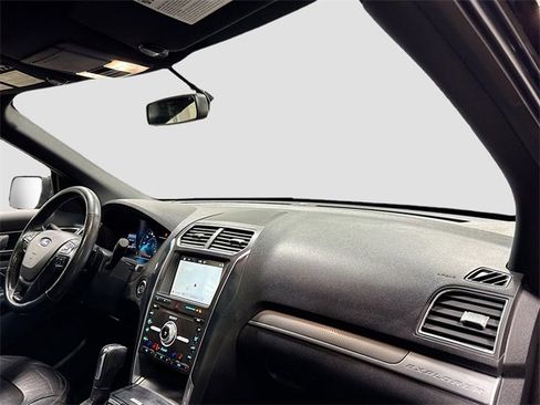 Used 2019 Ford Explorer Sport w/ Equipment Group 401A image 32