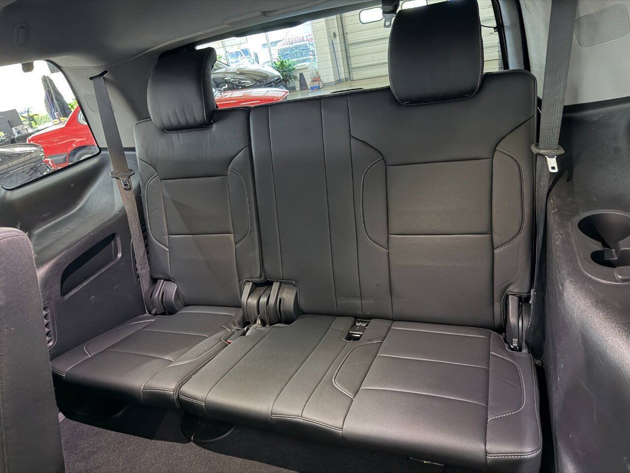 Used 2019 GMC Yukon SLT w/ HD Trailering Package AWD/4WD image 14