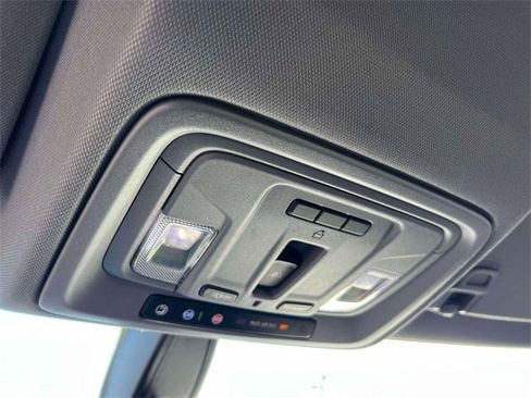 Used 2019 Chevrolet Silverado 1500 RST image 31