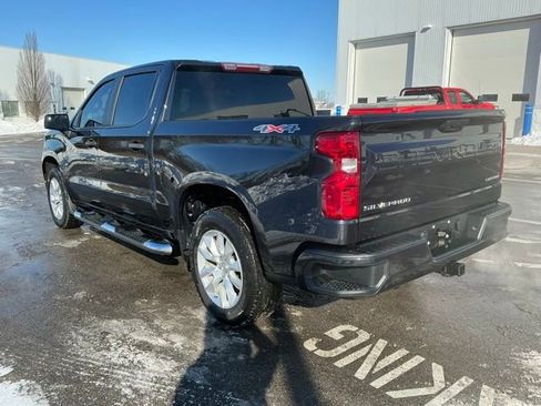 Used 2022 Chevrolet Silverado 1500 Custom image 4