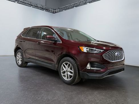 Used 2024 Ford Edge SEL w/ Convenience Package image 7