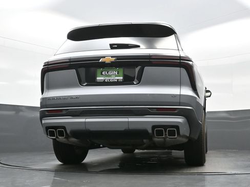Used 2024 Chevrolet Traverse LT AWD/4WD image 32