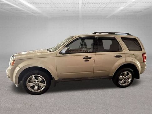 Used 2012 Ford Escape XLT AWD/4WD image 4