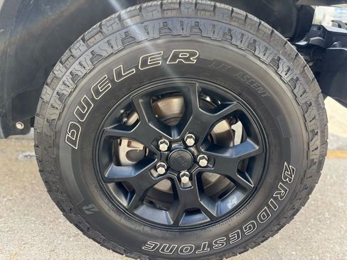 Used 2021 Jeep Wrangler Unlimited Sport image 30