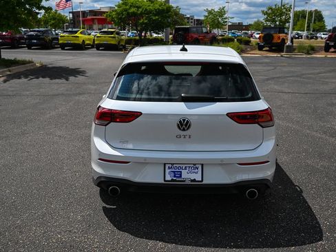 Used 2022 Volkswagen GTI SE FWD image 6