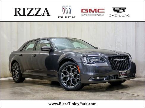 Used 2018 Chrysler 300 S w/ Safetytec Plus Group image 1