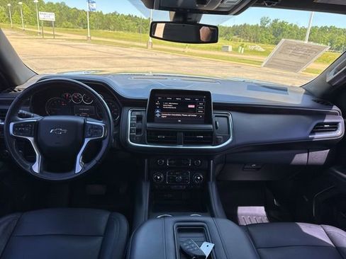 Used 2021 Chevrolet Tahoe Z71 AWD/4WD image 14