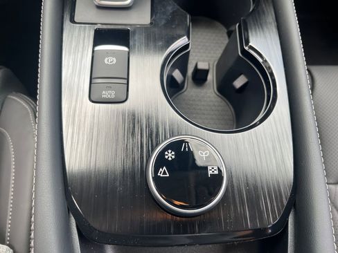 New 2026 Nissan Rogue Platinum AWD/4WD image 24