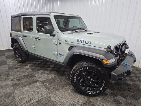 Used 2023 Jeep Wrangler Unlimited w/ 8.4" Radio Group AWD/4WD image 7