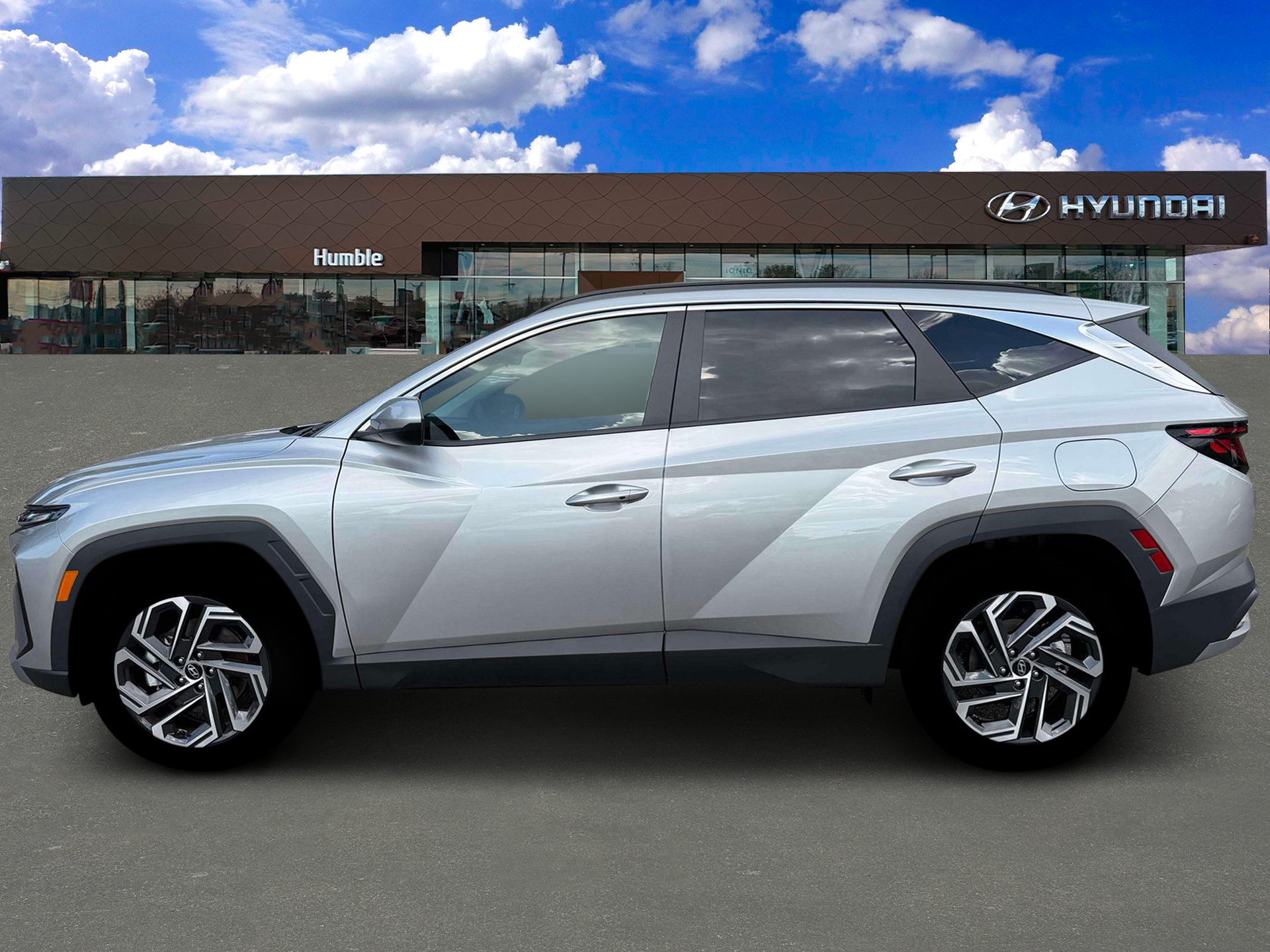 New 2026 Hyundai Tucson SEL Plus FWD image 3