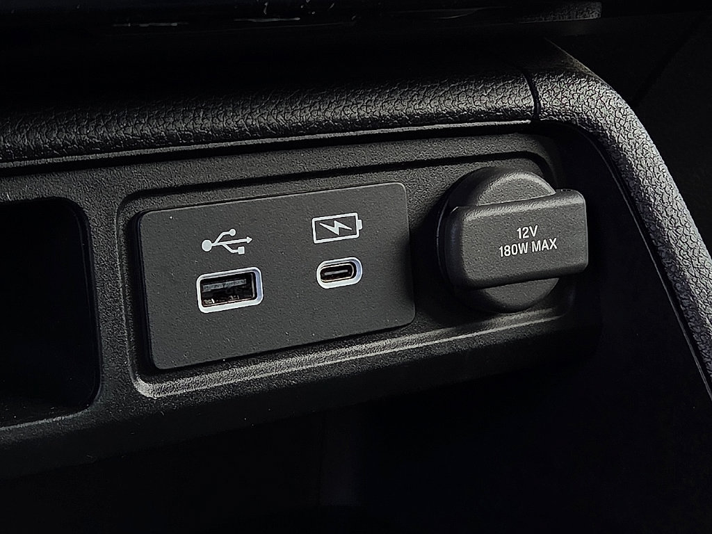 Used 2025 Honda Pilot EX-L image 16