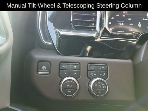 Used 2024 GMC Sierra 1500 SLT w/ SLT Premium Plus Package image 27