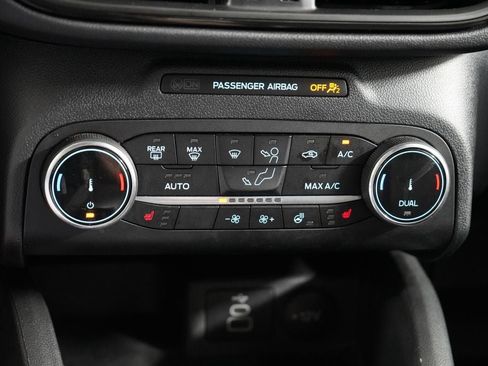 Used 2024 Ford Escape ST-Line AWD/4WD image 20
