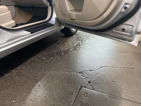 Used 2009 Ford Fusion SEL image 7