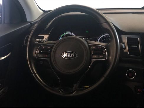 Used 2018 Kia Niro EX w/ EX Touring Graphite Edition FWD image 15