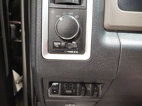 Used 2011 RAM 3500 SLT w/ Protection Group AWD/4WD image 31